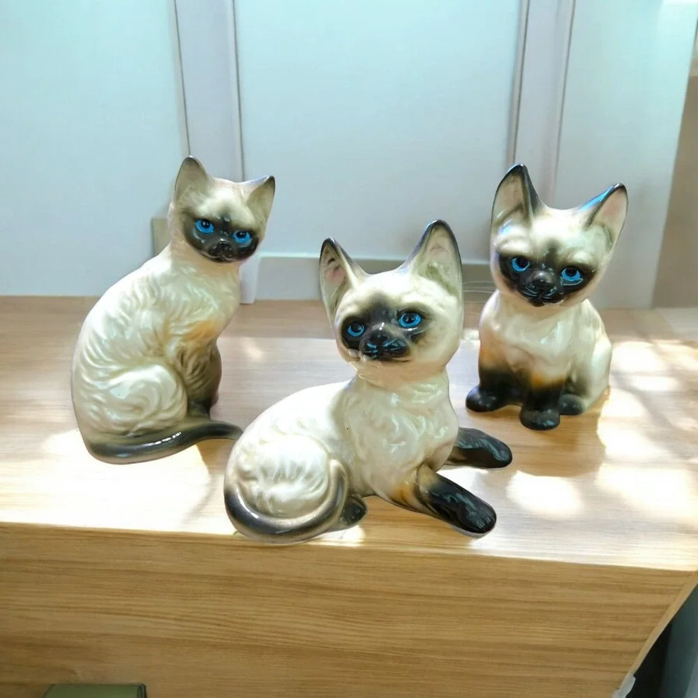 House Of Global 3 Blue Eyed Siamese Cat Figurines Bone China